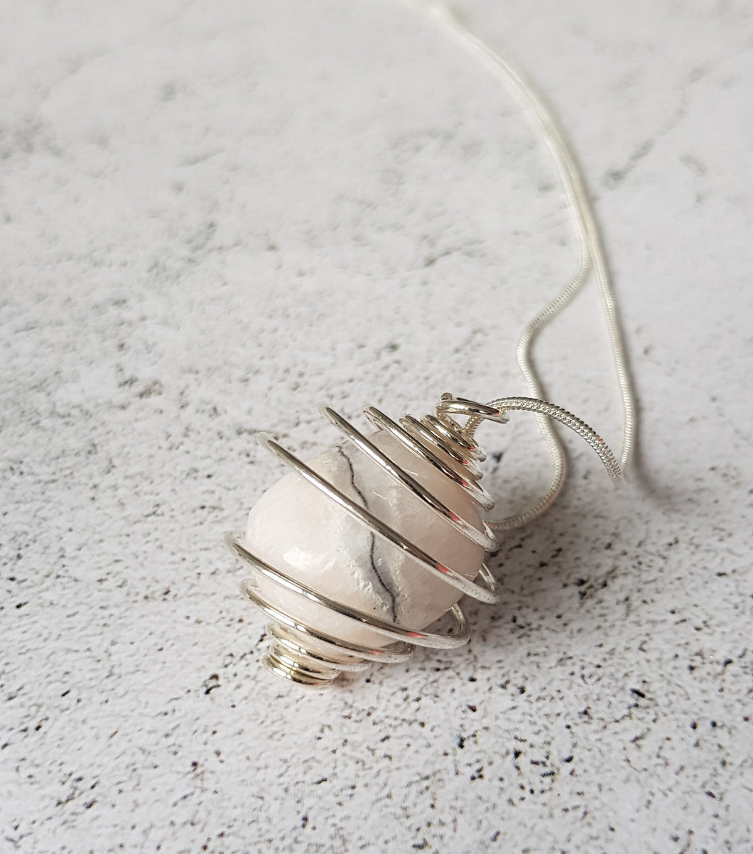Mangano Calcite Necklace